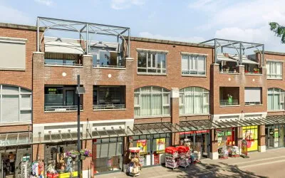 Appartement te koop: Burgemeester Ruttenplein 206, Centrum Asten