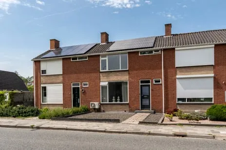 Tussenwoning te koop: Burgemeester Snaterlaan 88, Oude Pekela Oude Pekela