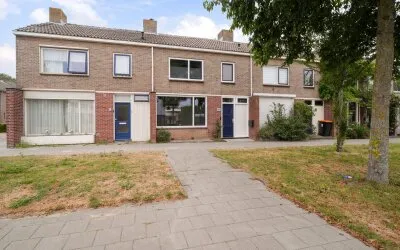 Tussenwoning te koop: Burgemeester Stemerdinglaan 190, Kern Oost-Souburg Oost Oost-Souburg