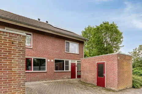 Hoekwoning te koop: Burgemeester Sweensstraat 1, Houtsdonk Helmond