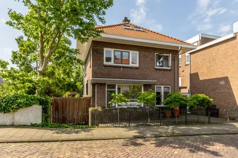 Detached house for sale: Burgemeester Trooststraat 2, Bedrijventerrein Mercuriusweg Waddinxveen