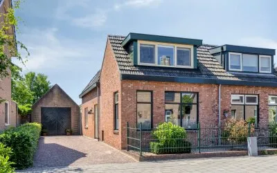 Twee-onder-één-kap te koop: Burgemeester van Campenhoutstraat 9, De Dreven Made