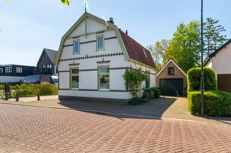 Vrijstaande woning te koop: Burgemeester Van Der Schansstraat 16, Andel Andel