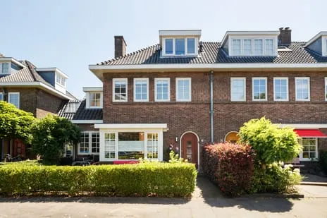 Hoekwoning te koop: Burgemeester van der Voort van Zijplaan 28, Tuindorp en Van Lieflandlaan-West Utrecht