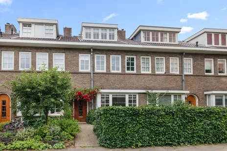Tussenwoning te koop: Burgemeester van der Voort van Zijplaan 39, Tuindorp en Van Lieflandlaan-West Utrecht