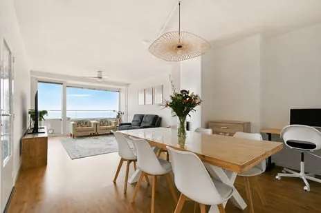 Appartement te koop: Burgemeester van Fenemaplein 10F7, Boulevard Midden Zandvoort