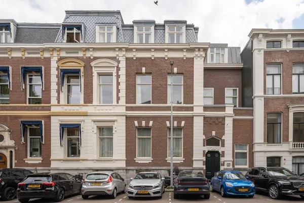 Woning te koop: Burgemeester van Karnebeeklaan, Archipelbuurt 'S-Gravenhage