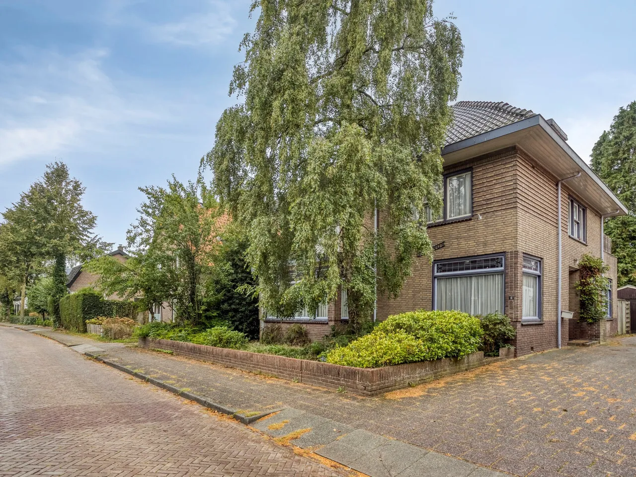 Vrijstaande woning te koop: Burgemeester Van Oordtstraat 4, Ermelo