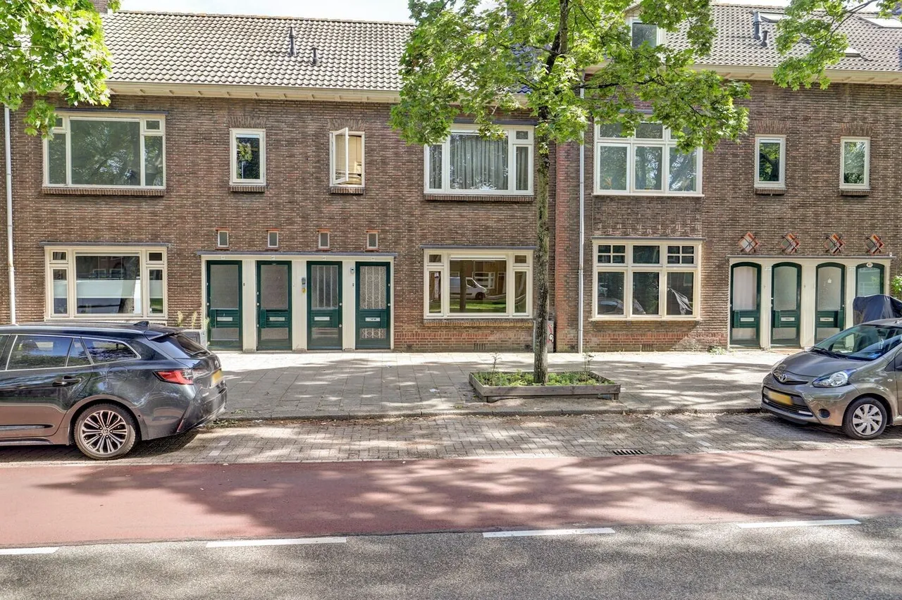 Appartement te koop: Burgemeester van Tuyllkade 89, Utrecht