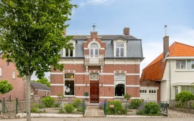 Twee-onder-één-kap te koop: Burgemeester Voetenstr 23, Ossendrecht Ossendrecht