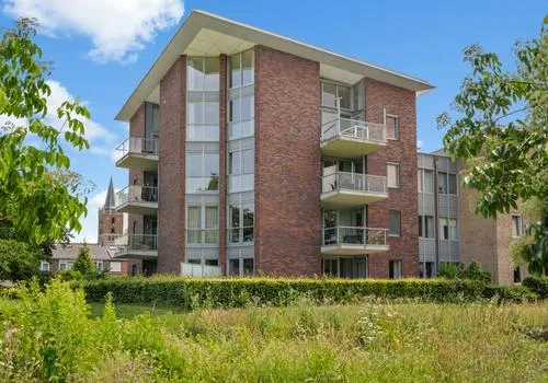 Appartement te koop: Burgemeester Wallerweg 39, Oude Dorp Houten