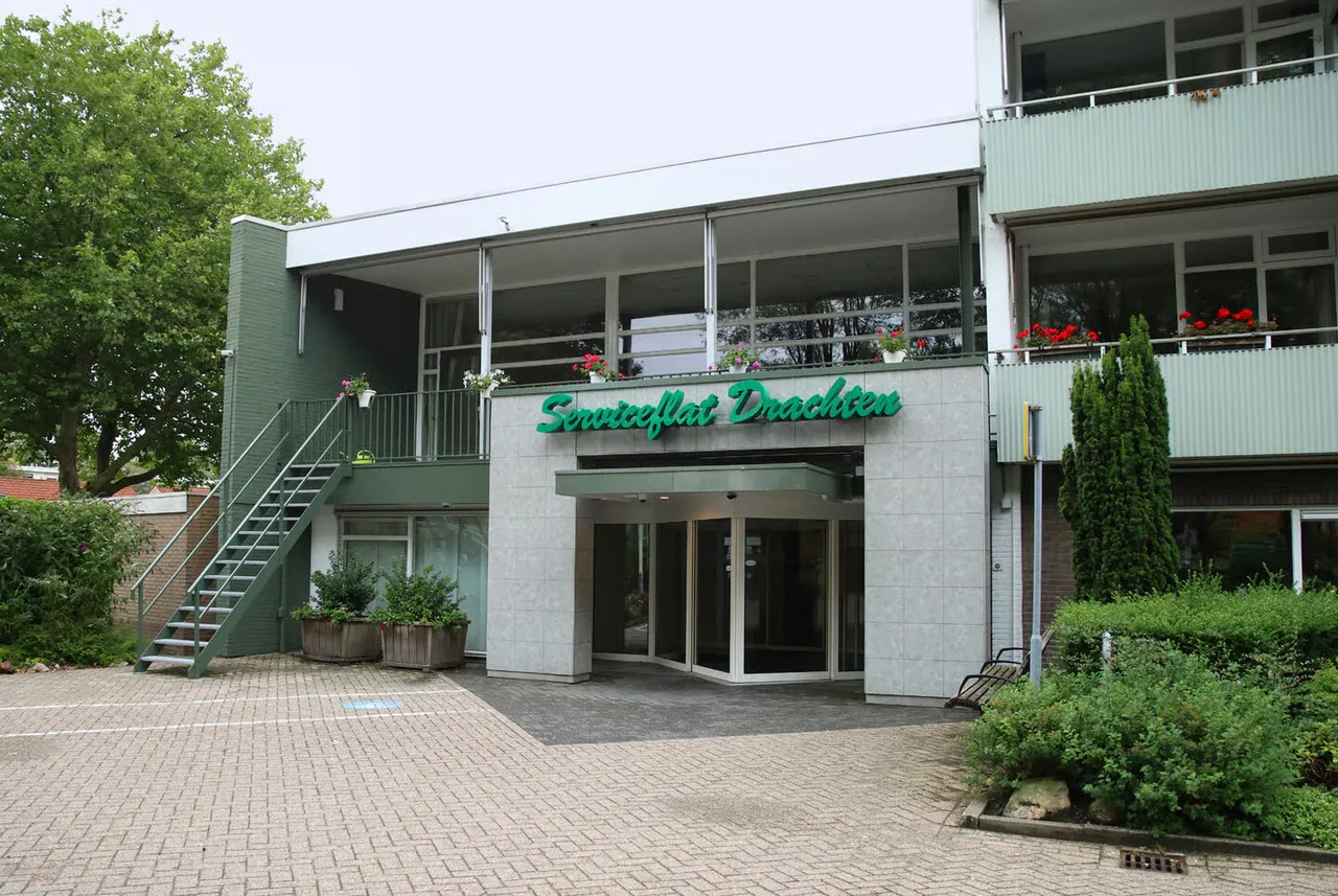 Appartement te koop: Burgemeester Wuiteweg 245, Drachten