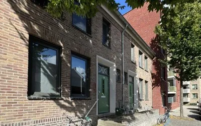 Tussenwoning te huur: Burgemeester Bauduinstraat 82, Wittevrouwenveld Maastricht