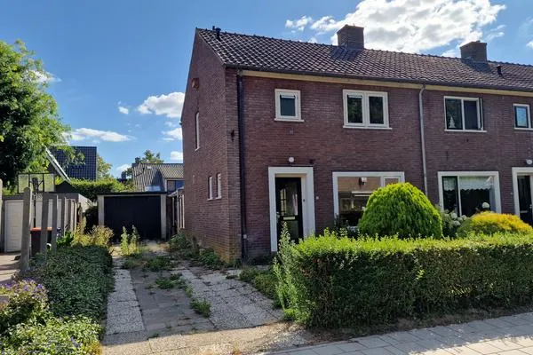 Koopwoning: Burgemeester Bentinckstraat 15 in Olst - €315.000 - 102m²