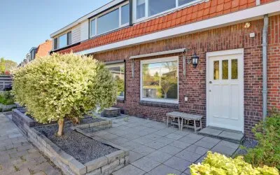 Tussenwoning te koop: Burgemeester Cramerlaan 36, De Lier West De Lier