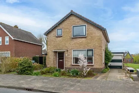 Vrijstaande woning te koop: Burgemeester de Boerlaan 11, Dorpsstraat en omgeving Obdam