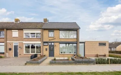 Hoekwoning te koop: Burgemeester Elkhuizenlaan 36, De Beek Halsteren