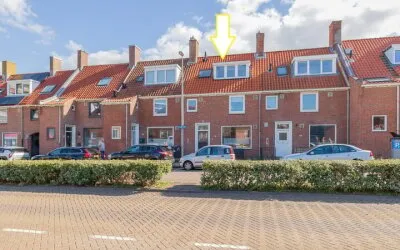 Tussenwoning te koop: Burgemeester Engelbertsstraat 38, Centrum Zandvoort