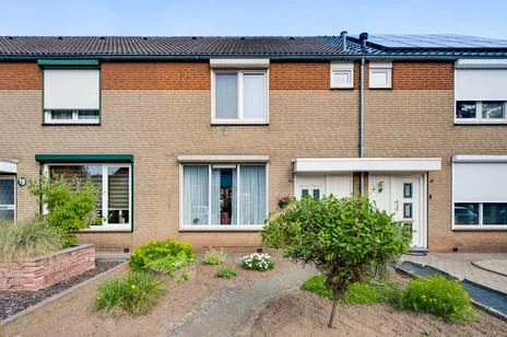 Tussenwoning te koop: Burgemeester Heijnenstraat 21, Groenekruisgebied Swalmen