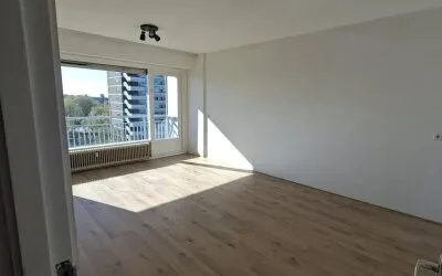 Appartement te huur: Burgemeester Hogguerstraat 587, Noordoever Sloterplas Amsterdam