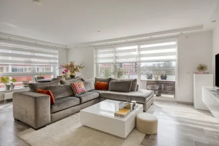 Appartement te koop: Burgemeester Honnerlage Gretelaan 363M, Wibautbuurt Schiedam