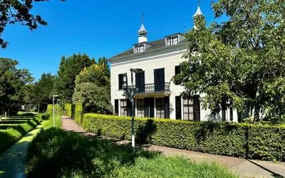 Vrijstaande woning te koop: Burgemeester Meslaan 53, Elzenpas Tiel