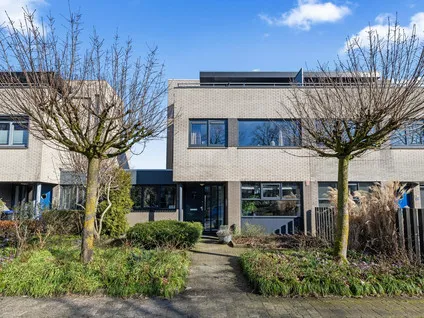 Tussenwoning te koop: Burgemeester Norbruislaan 107, Utrecht