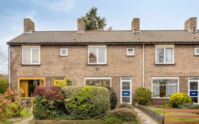 Tussenwoning te koop: Burgemeester Rothestraat 22, Wijk aan Zee Wijk Aan Zee