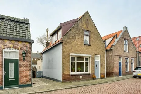 Vrijstaande woning te koop: Burgemeester Sterkstraat 6, Stad aan 't Haringvliet woonkern Stad Aan 'T Haringvliet