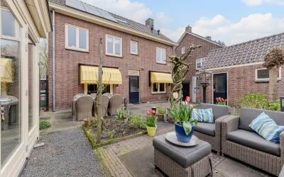 Vrijstaande woning te koop: Burgemeester Sweensplein 26, Centrumgebied Oost Rijen Rijen