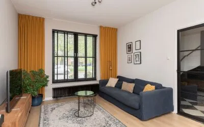 Tussenwoning te koop: Burgemeester van de Mortelplein 53, Staatsliedenbuurt West Tilburg