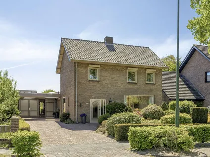 Vrijstaande woning te koop: Burgemeester van Erpstraat 54, Berghem-Noord Berghem