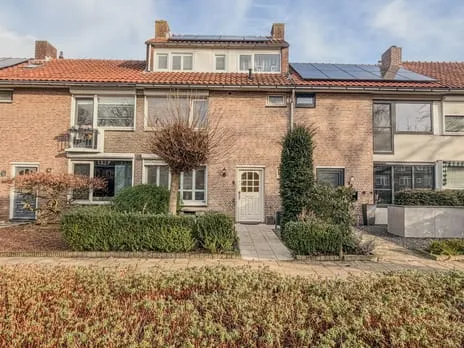 Tussenwoning te koop: Burgemeester van Hooffln 42, D'Ekker Veldhoven