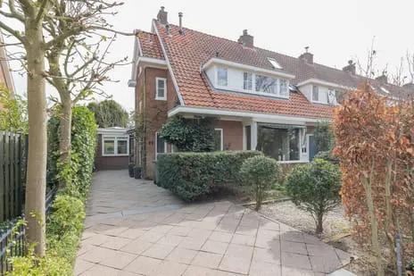 Hoekwoning te koop: Burgemeester van Lennepweg 22, Kennemerduin en omgeving Heemstede