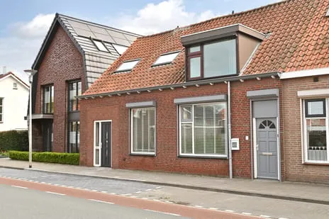 Woning te koop: Burgemeester van Loonstraat 60, Steenbergen (Nb)