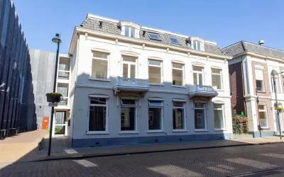 Appartement te huur: Burgemeester van Nispenstraat 14A, Doetinchem