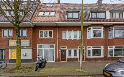 Appartement te koop: Burgemeester van Tuyllkade 10C, Elinkwijk en omgeving Utrecht
