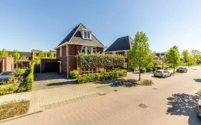 Vrijstaande woning te koop: Burgemeester Van Walsumstraat 3, Mijnsheerenland Woonkern Mijnsheerenland