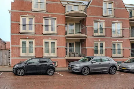 Appartement te koop: Burgemeester Venemastraat 11B3, Winschoten-Centrum Winschoten