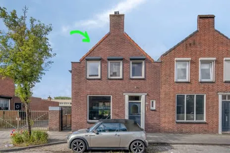 Semi-detached for sale: Burgerhoutsestraat 98, Sint Josephbuurt Roosendaal