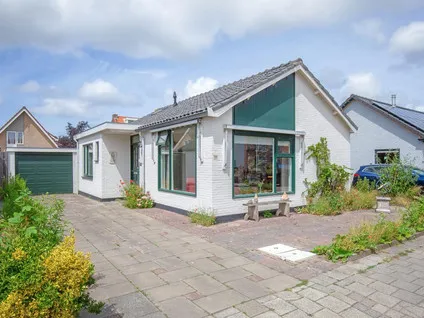 Vrijstaande woning te koop: Burgerhoutstraat 16, Den Burg Den Burg