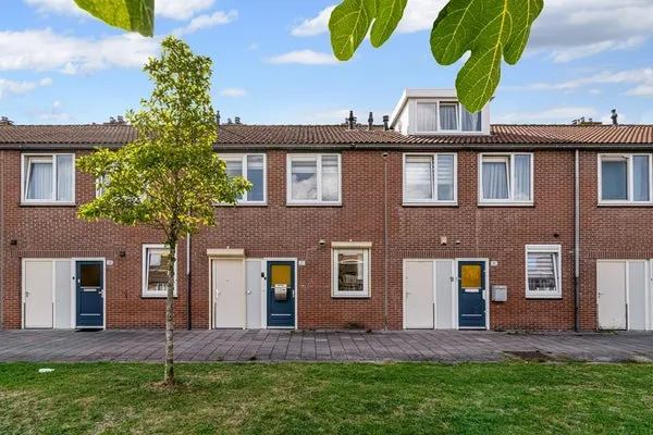 Tussenwoning te koop: Burgersweerhof 27, Dijkgraafpleinbuurt Amsterdam