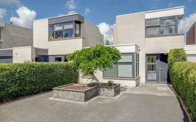 Terraced house for sale: Burghornlaan 5, Oostertocht Noord Heerhugowaard