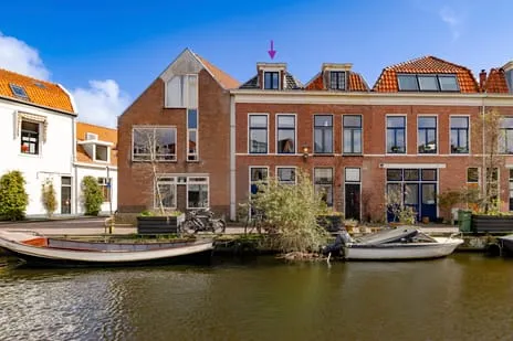 Tussenwoning te koop: Burgwal 23, Burgwal Haarlem