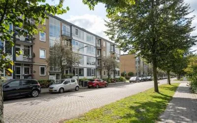 Appartement te koop: Burmanlaan 124, Groot Deijleroord en Ter Weer Wassenaar
