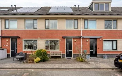 Tussenwoning te koop: Burnousstraat 33, Azië Purmerend