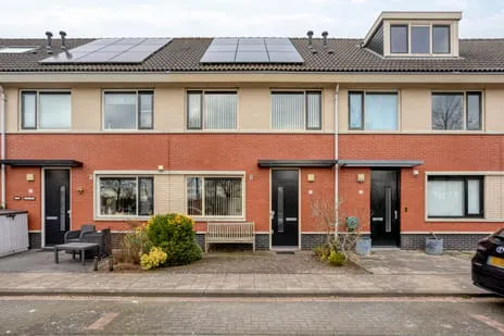 Terraced house for sale: Burnousstraat 33, Azië Purmerend