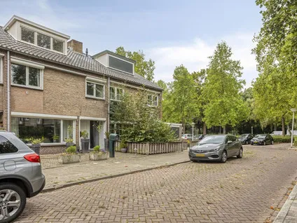 Tussenwoning te koop: Bussemakerweg 9, Prinsejagt Eindhoven