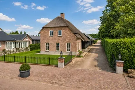 Detached house for sale: Bussenerweg 1C, Kerkdriel Kerkdriel