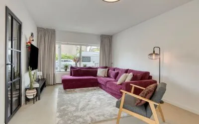 Tussenwoning te koop: Busweg 19, Heesterakker Eindhoven